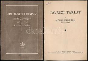 1951-1958 Művészeti kiállítások katalógusai az 50-es évekből, 5 db: 1951 A magyar katona a szabadságért képzőművészeti kiállítása katalógusa. Budapest, 1951, Egyetemi Nyomda. Kiadói papírkötés. 1952 Tavaszi tárlat. Budapest, 1952, Állami Nyomda. Kiadói papírkötés.  1952 "Magyar-szovjet barátság" képzőművészeti kiállítás katalógusa. Budapest, 1952, Magyar-Szovjet Társaság Lap- és Mozgalmianyagkiadó Vállalat. Kiadói papírkötés. 1955 Székely Bertalan kiállítás. Budapest, 1955, Országos Szépművészeti Múzeum. Kiadói papírkötés, fekete-fehér képekkel illusztrálva. 1958 Magyar Képzőművésznők Kiállítása. Budapest, 1958, Magyar Nők Országos Tanácsa-Műcsarnok. Kiadói papírkötés.