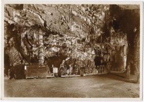 10 db MODERN és RÉGI magyar és külföldi képeslap; cseppkőbarlangok / 10 modern and pre-1945 Hungaria...