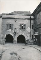 cca 1950 Soproni épületek, 2 db vintage fotó, 27,5x19 cm