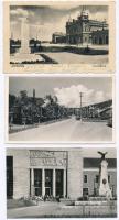 4 db RÉGI magyar városképes lap; vasútállomások, egy modern lappal / 4 pre-1945 and modern Hungarian town-view postcards; railway stations, with one modern postcard