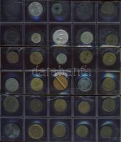 38klf főleg külföldi zseton T:2,3