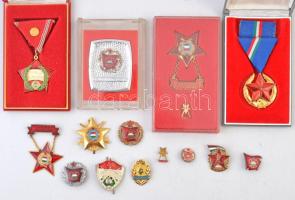 14db-os vegyes kitüntetés és jelvény a szocialista korszakból, néhány tokban, közte 1951. "Közbiztonsági Érem" arany fokozata a rendőrség tagjai részére, aranyozott kitüntetés mellszalagon, szalagsávval, tokban, ~1980. "Kiváló Munkáért" zománcozott kitüntetés mellszalagon eredeti tokban, miniatűrrel a szalagsávon T:2-3