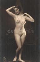 Nude erotic lady, P.C. Paris 2136. (non PC)