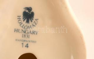 Hollóházi hattyú pár (2 db), kézzel festett, jelzett, hibátlan, m:11 cm, h: 10 cm (2×)