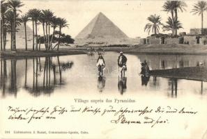 Cairo, Village aupres des Pyramides (EK)