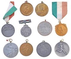 15db-os vegyes sport- és díjérem tétel, közte 1986. "Magyar Népköztársaság Bajnokságai - Felnőtt OB" részben zománcozott sportérem (29,5mm) T:vegyes