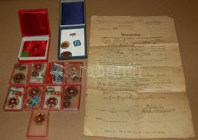 30db főleg szocialista kitűző, jelvény + 1936. igazolvány Károly csapatkereszt viselésére való igényjogosultságáról