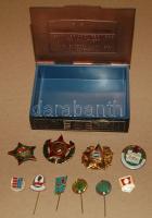 10klf katonai jelvény dekoratív katonai fém díszdobozban T:1