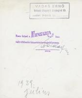 1939 Vadas Ernő (1899-1962): Budai vár, aláírt, pecséttel jelzett vintage fotóművészeti alkotás, 18x...