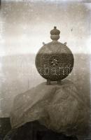 cca 1950 Badár Balázs mezőtúri fazekas fénykép hagyatékából 21 db negatív és pozitív kép, 6x4 cm és ...