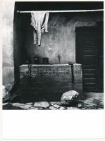 1962 Nagy Zoltán: Apám inge, feliratozott vintage fotóművészeti alkotás egy későbbi nagyításban, 19x18 cm