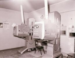 1973 Budapest, SPORT mozi külső-belső felvételei, 7 db szabadon felhasználható vintage negatív, 6x7 ...