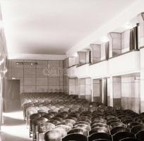 1973 Budapest, TISZA mozi külső-belső felvételei, 4 db szabadon felhasználható vintage negatív, 6x7 ...