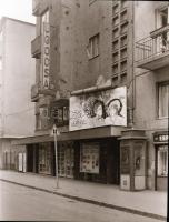 1973 Budapest, UGOCSA mozi külső-belső felvételei, 5 db szabadon felhasználható vintage negatív, 6x7 cm