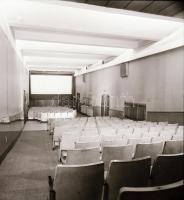 1982 Budapest, NAP mozi külső-belső felvételei, 7 db szabadon felhasználható vintage negatív, 6x6 cm