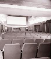 1982 Budapest, MŰVÉSZ mozi külső-belső felvételei, 7 db szabadon felhasználható vintage negatív, 6x6...