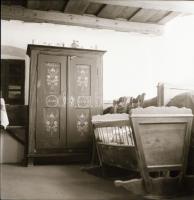 1978 Sukorói tájház belső felvételei, 9 db szabadon felhasználható vintage negatív, 6x6 cm