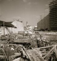 cca 1972 Kecskemét, Árpád város bontása, 12 db szabadon felhasználható vintage negatív, 6x6 cm