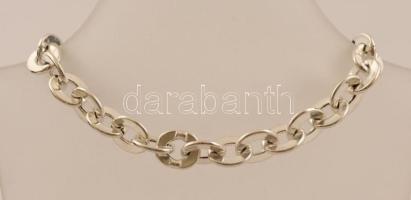 Ezüst(Ag) anker karlánc, jelzett, h: 19 cm, nettó: 9,8 g