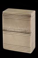 Ezüst(Ag) pattintható cigarettatartó doboz, jelzett, 7,5x6x2,5 cm, nettó: 114,5 g