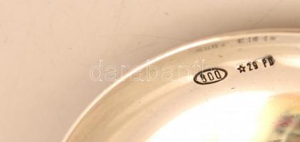 Ezüst(Ag) cilinder formájú hamuzó, jelzett, 4x6x6,5 cm, nettó: 39,8 g