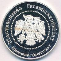 2000. "Magyarország Reneszánsza a 3. Évezredben - 2000. április 16-18. / Magyarország Felemelke...