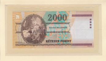 2000. 2000Ft "Millenium" bontott csomagolás T:I