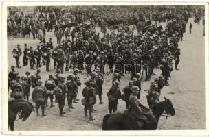 1938 Ipolyság, Sahy; bevonulás, katonák / entry of the Hungarian troops, soldiers "Az Első Visszatért Magyar Város" So. Stpl