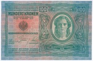 1912. 100K piros "Deutschösterreich" felülbélyegzéssel T:I- enyhe hajlás középen