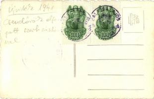 1941 Újvidék, Novi Sad; Magyar csendőrök elfogott szerb csetnik zászlóval / Hungarian gendarme with ...