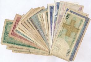 30db-os vegyes külföldi bankjegy tétel, közte Csehszlovákia, Jugoszlávia, Románia, Törökország T:III...