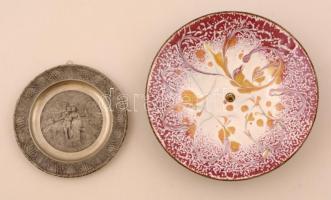 Zománcozott réz gyertyatartós tálka és egy ón kis tálka, jelzett (BMF Zinn), d:15 és 10 cm