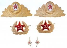 Szovjetunió DN 10db-os vegyes sapkajelvény és jelvény tétel T:1,2 Soviet Union ND 10pcs of various cap badges and badges C:AU,XF