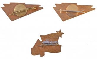 1961. "Önkéntes Ifjúsági Tábor 1961" zománcozott fém jelvény + DN "KISZ - A Szakma Ki...