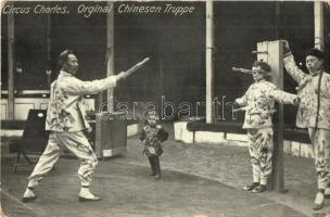 Circus Charles, Original Chinesen Truppe / Chinese circus acrobat group (small tear)