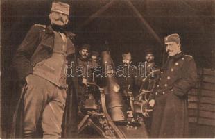 Skopje, Üsküb; the captured Turkish howitzer canons in Skopje, WWI soldiers (EB)