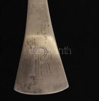 Ezüst (Ag.) tortalapát, jelzett, h:27,5 cm, nettó:125 g