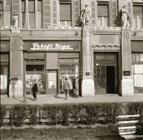 cca 1963 Kecskeméti városképek, épület és utcafotók, 13 db vintage negatív Medgyesi László kecskemét...