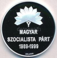 ~1990. "Magyar Szocialista Párt 1989-1999 / Európai Szocialisták Pártja" jelzett Ag emlékérem dísztokban (31,22g/0,999/42,5mm) T:PP