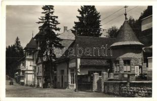 Tusnádfürdő, Baile Tusnad; utcarészlet, kiadja Sárai fényképsokszorosító / street