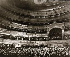 ,,A Kreml toronyórája" című film állóképei, 29 db negatív, ezekről készültek a mozik előcsarnok...