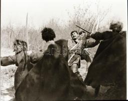 ,,Carmen" című film állóképei, 27 db negatív, ezekről készültek a mozik előcsarnokában kiállíto...