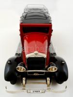 Marklin 1989 Reichspost autómobil, felhúzó kulcs, újszerű állapotban, h:37 cm, m:15 cm