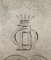 Ezüst (Ag.) cukordoboz, jelzett, mestejeggyel, belül aranyozott, gravírozott OB monogramos nemesi cí...
