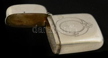 Ezüst (Ag.) gyufatartó, jelzett, mesterjeggyel, nettó: 24 g 4×2,5 cm