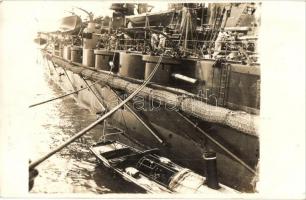 SMS Tegetthoff osztrák-magyar csatahajó oldalsó ágyúi / SMS Tegetthoff, K.u.K. Kriegsmarine battleship, side guns, photo
