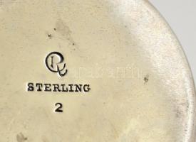 Ezüst Ag.) só-bors tartó, fa betéttel, jelzett (Sterling), m:7-8 cm, bruttó:242 g