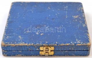 Szabó Gábor 1940. "Ferenczi György Alapítvány / 1946-1994" Br emlékérem, tokban (87mm) T:2