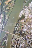 Ortofotók: Budapest. Szerk.: Székely László. Pécs, 2001, Székely és Társa. Kartonált papírkötésben, ...