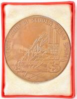 Olaszország 1986. "Venti anni di Scuola dello Sport (20 éves a Sportiskola)" Br plakett, t...